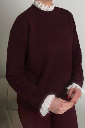 CORDELIA BURGUNDY RUFFLE SHIRT TRIM JUMPER