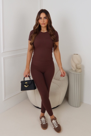 JUDIE CHOCOLATE SHORT SLEEVE AND LEGGINGS GYM SET